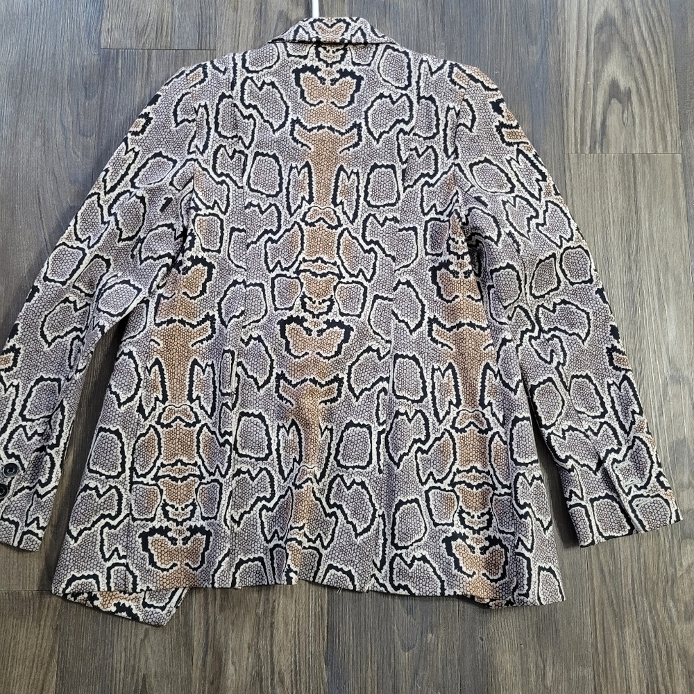 CABI Python Blazer Jacket Size 6 Snake Animal Pri… - image 4